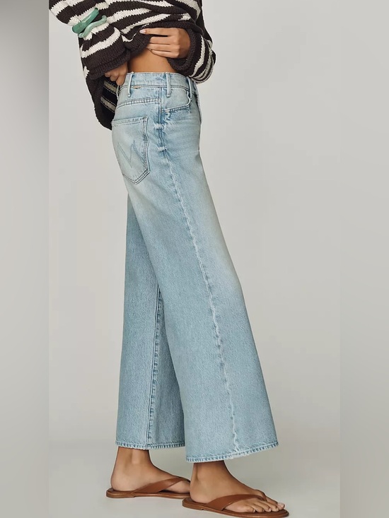 MOTHER Denim - MOTHER “HUSTLER ROLLER ANKLE *WASH: THIS IS HOW I ROLL” *NWT $258.00 *SIZE 29